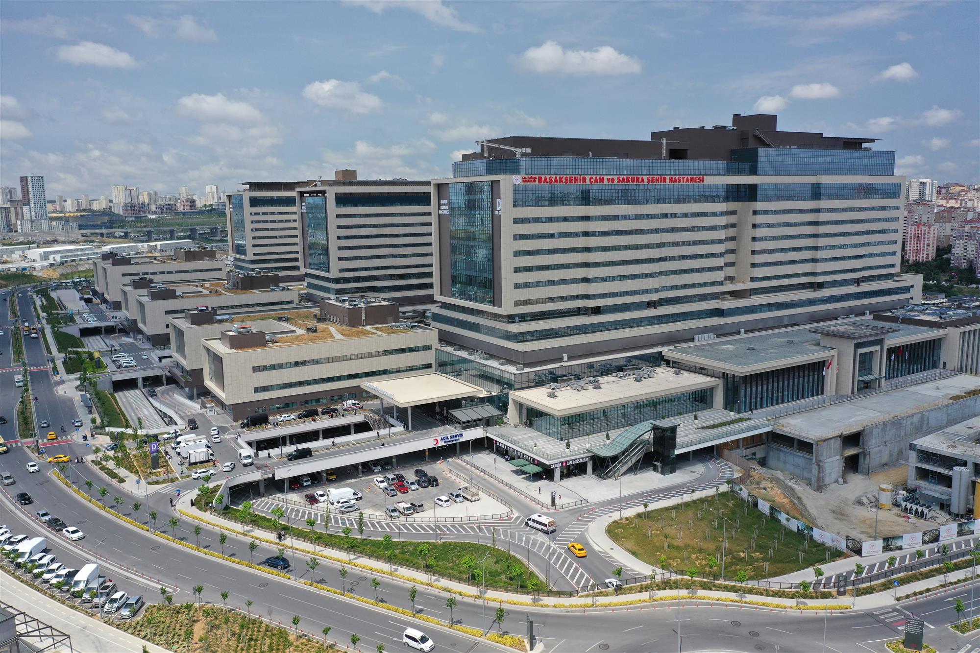 ÇAM VE SAKURA HASTANESİ